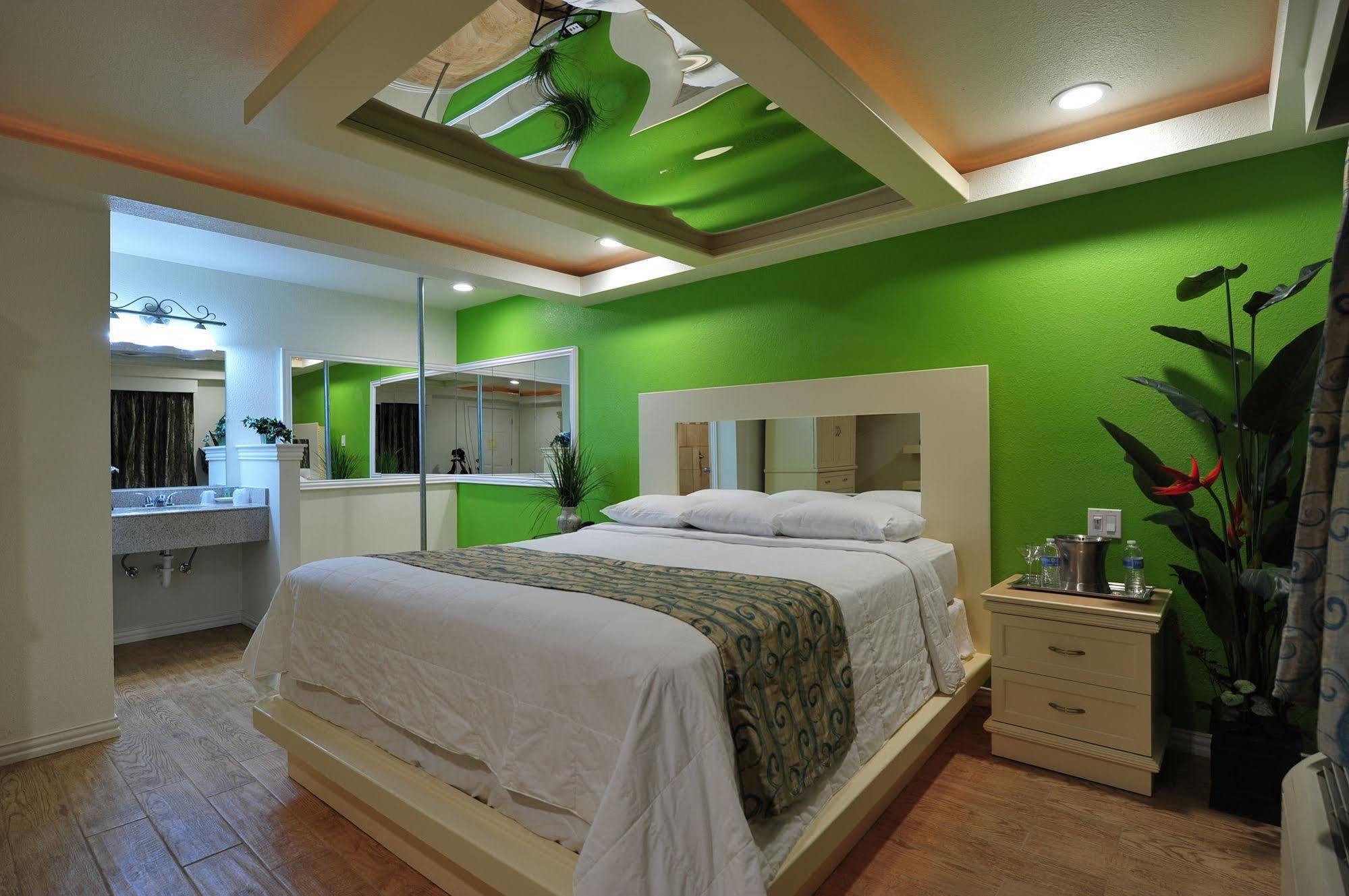Romantic Inn & Suites Dallas Zewnętrze zdjęcie
