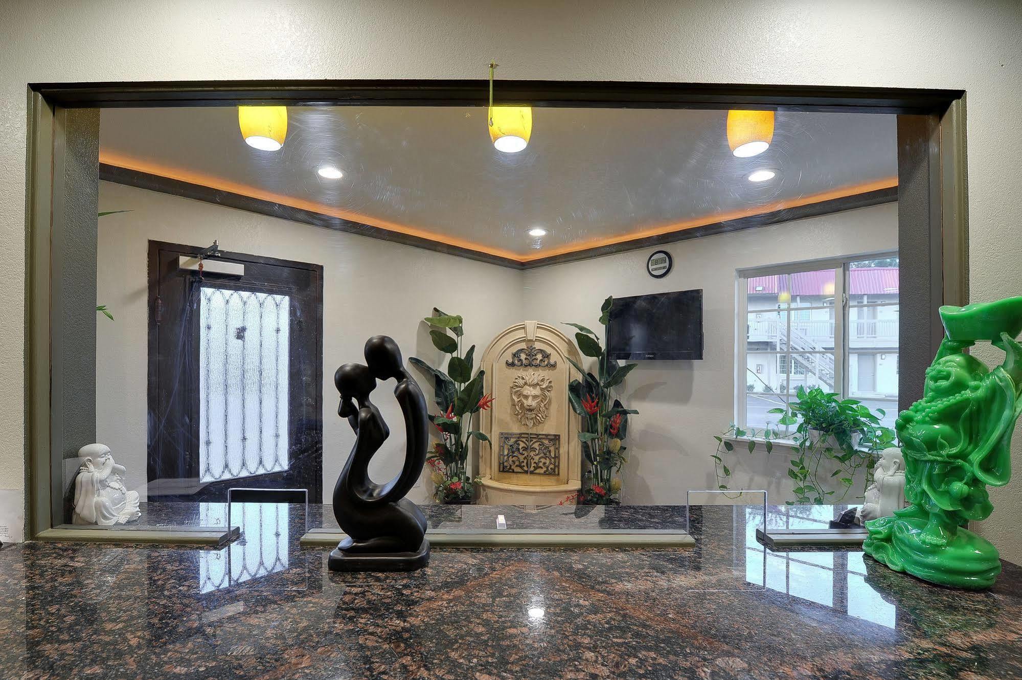Romantic Inn & Suites Dallas Zewnętrze zdjęcie